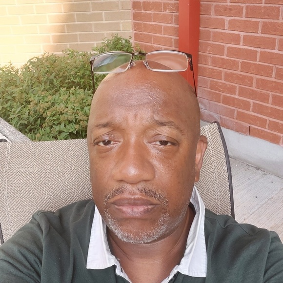 Meet your Posher, George - Picture 1 of 1